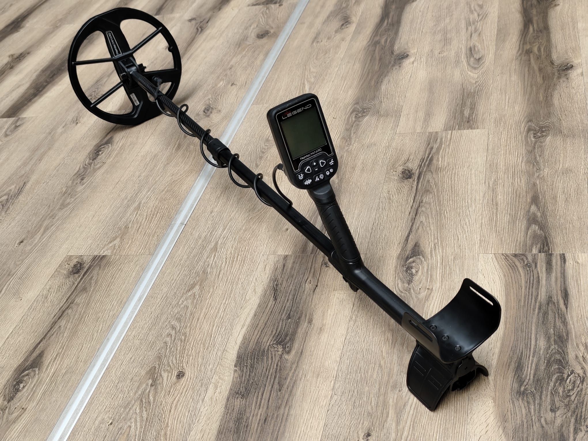 New - Nokta The Legend Metal Detector old model with 28 cm coil