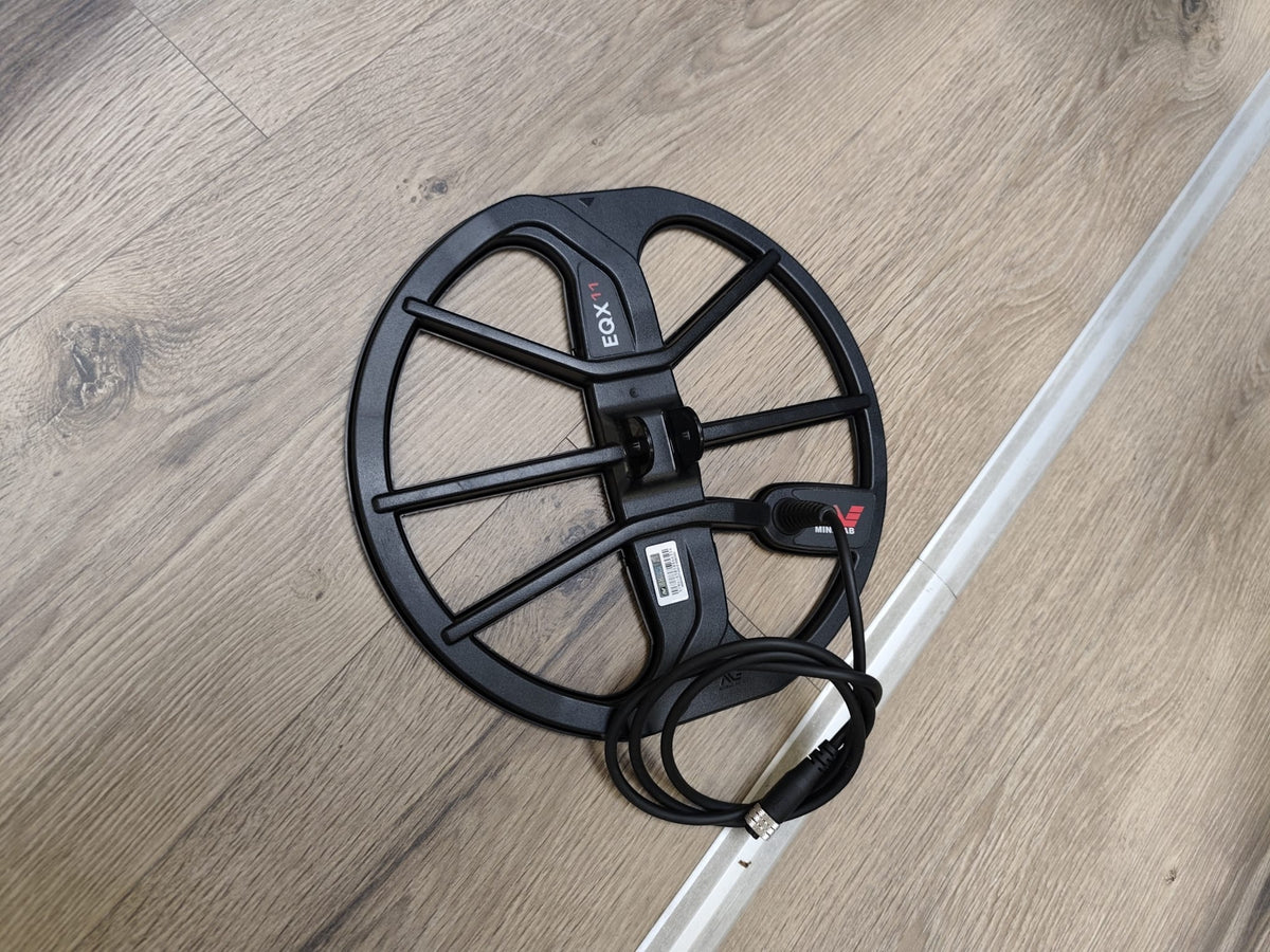Gebraucht - Minelab Equinox 800 mit große Spule und Carbon Gestänge