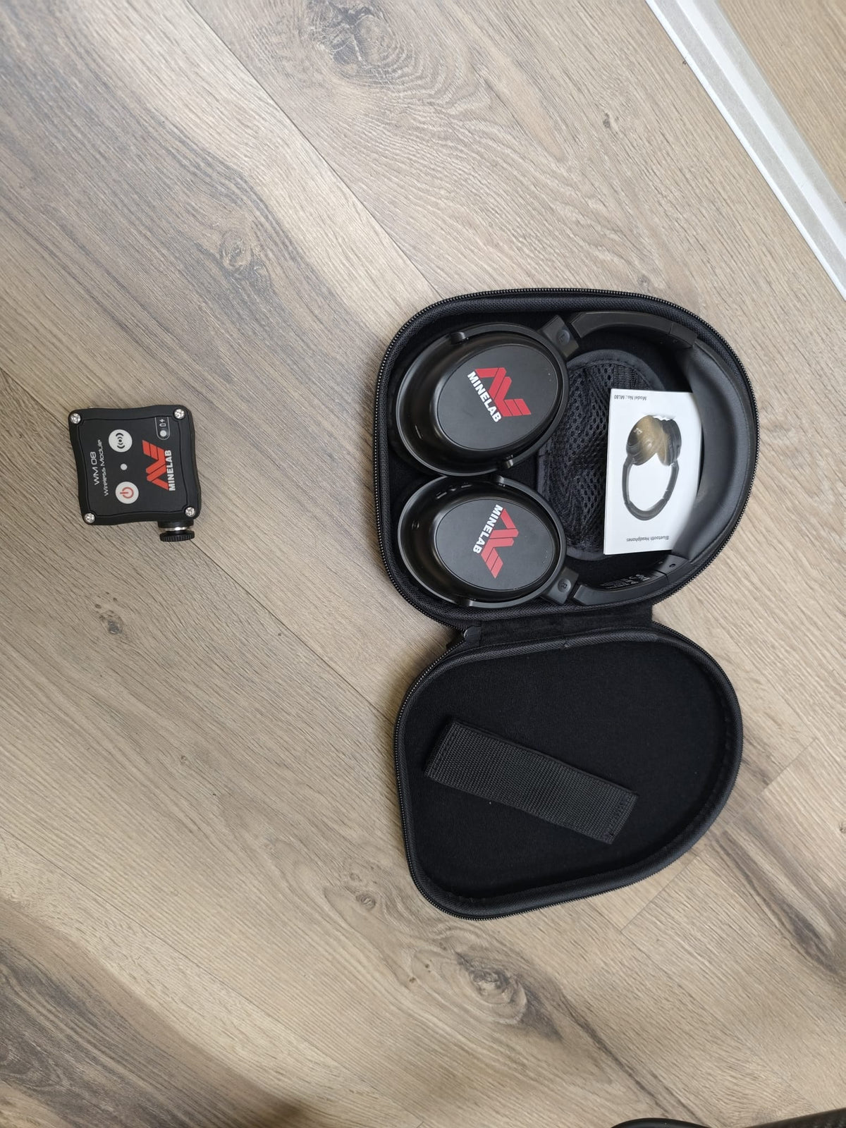 Gebraucht - Minelab Equinox 800 mit große Spule und Carbon Gestänge