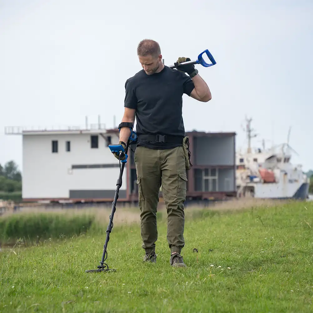 Garrett Vortex VX9 Metal Detector