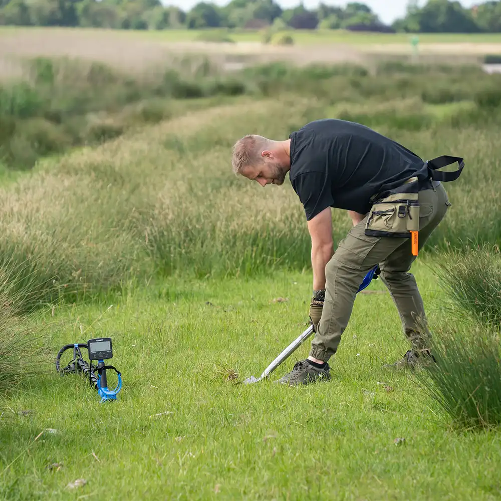 Garrett Vortex VX7 Metal Detector