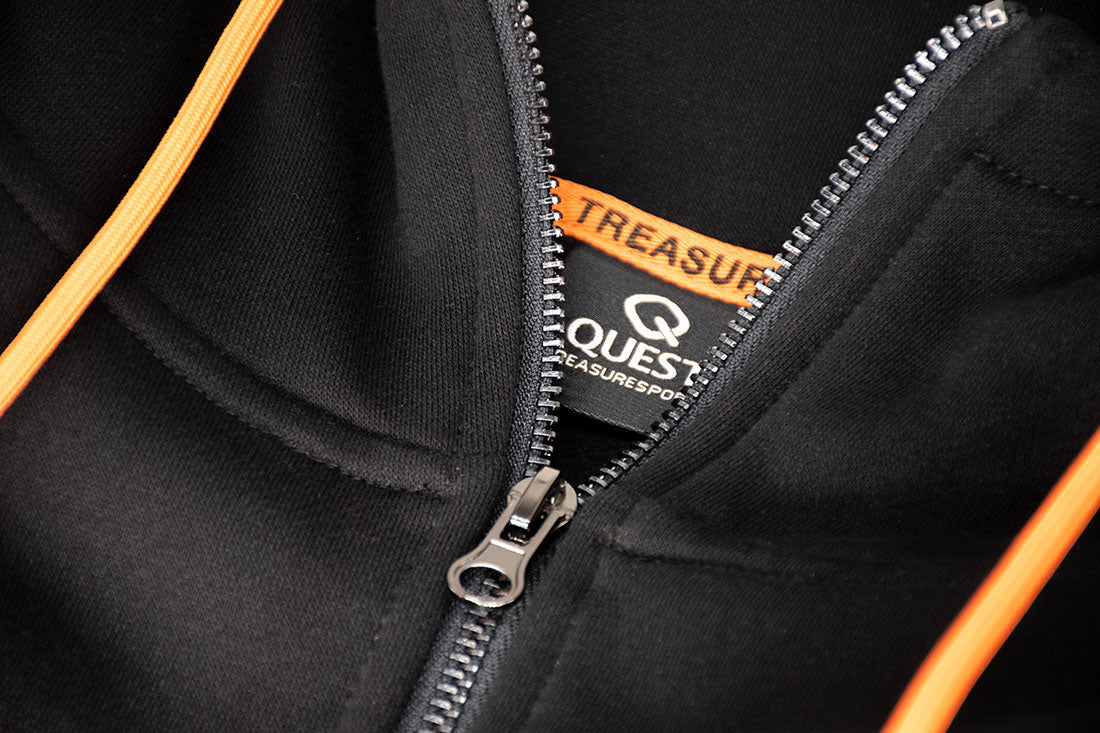 Quest hoodie
