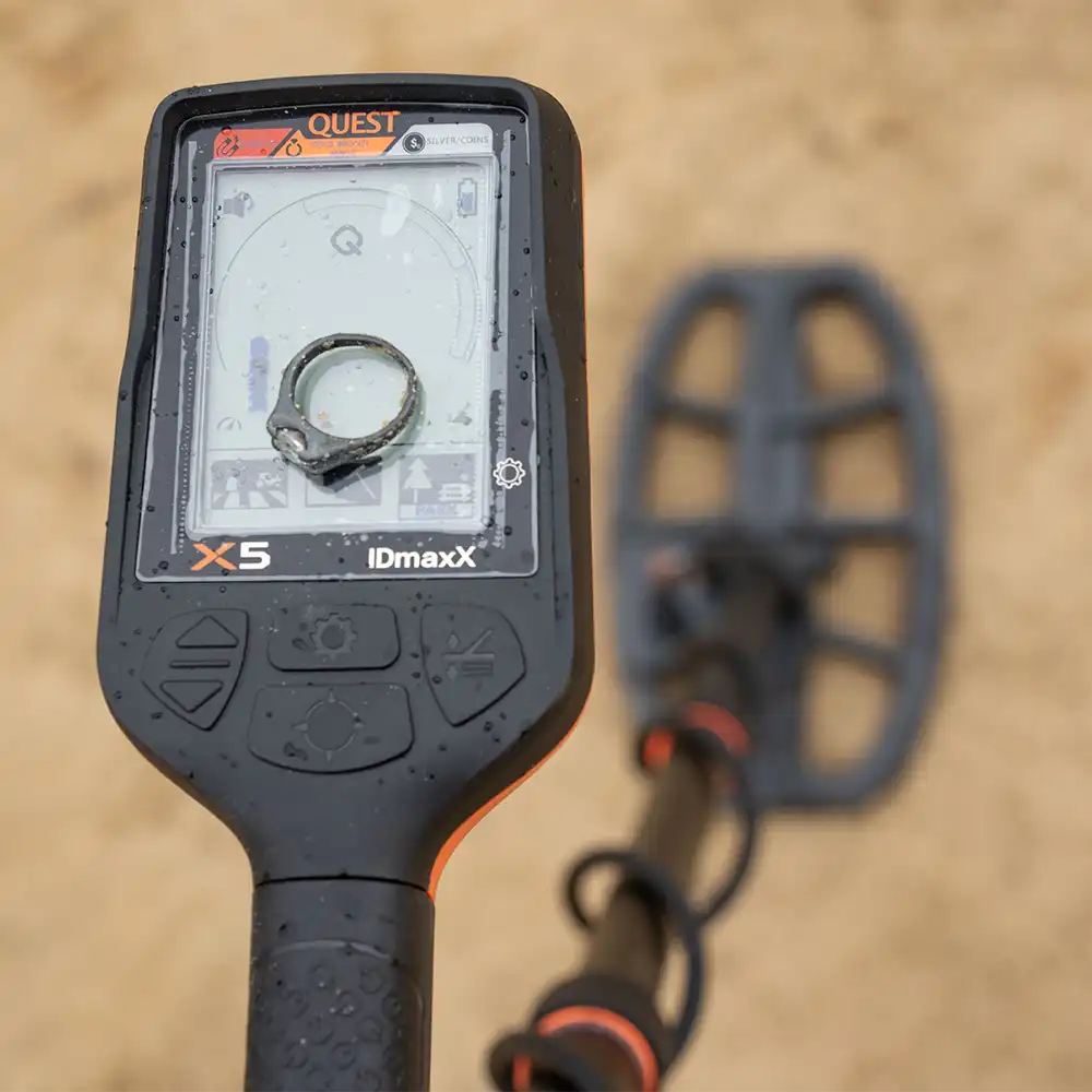 Quest X5 IDmaxX Metalldetektor mit gratis XPointer Pinpointer