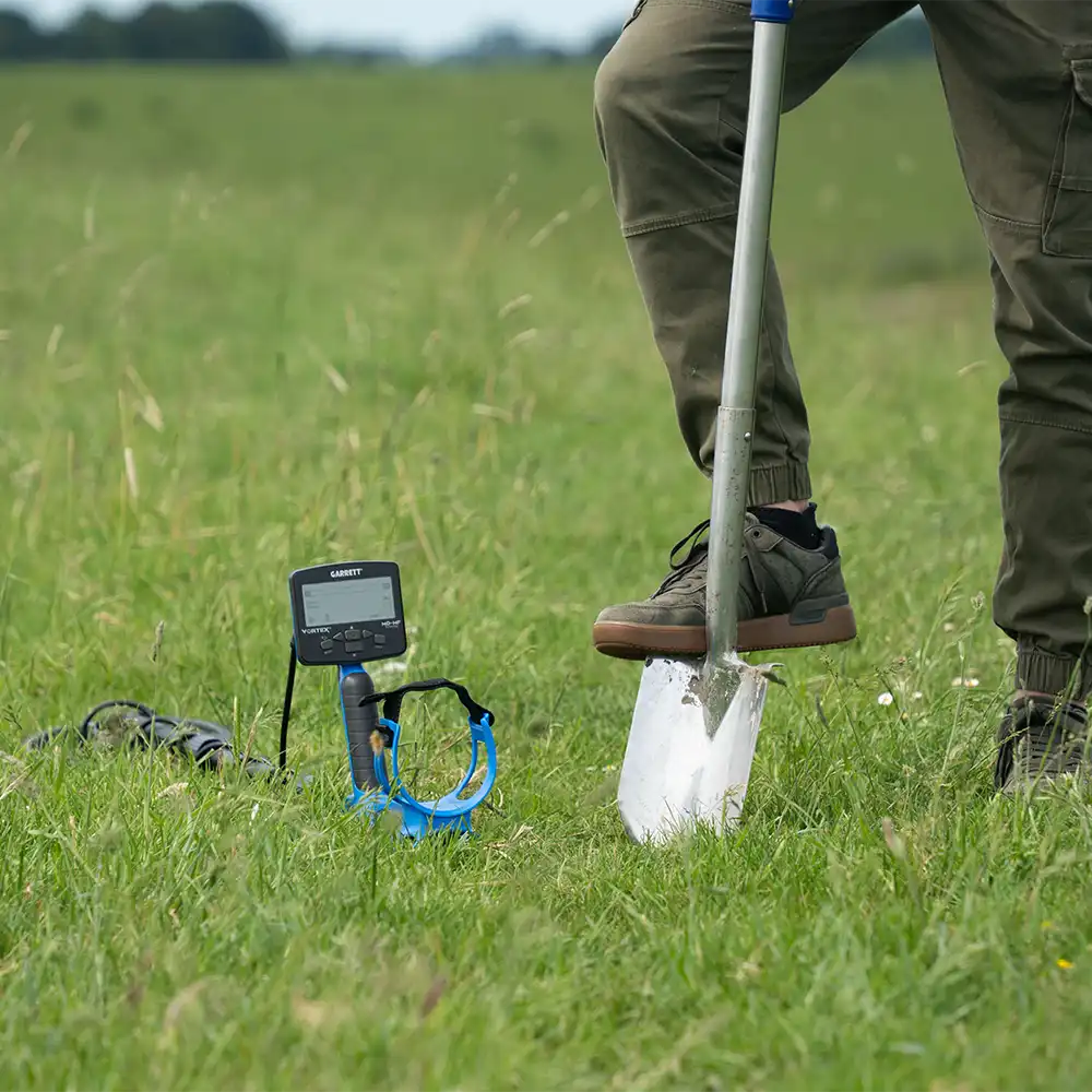 Garrett Vortex VX5 Metal Detector