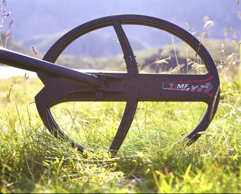 XP DEUS 2 34 FMF RC WS6 mit gratis MI-6 Pinpointer und 240 Rucksack