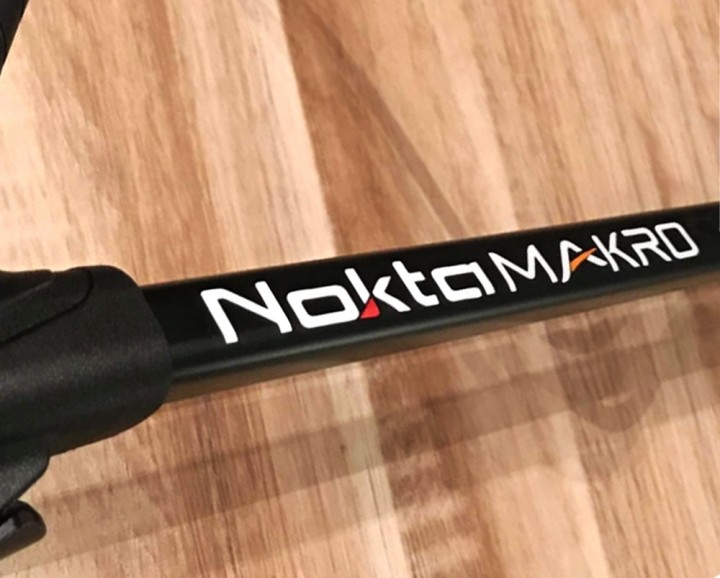 Nokta|Makro Aufkleber für auf dem Gestänge