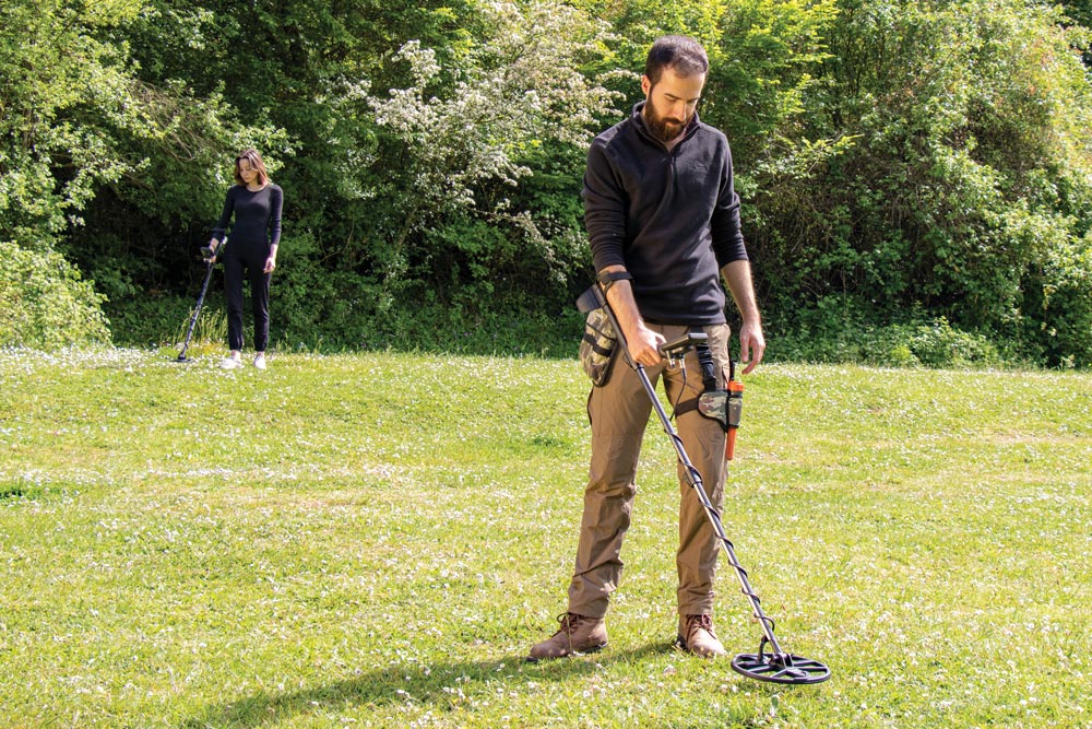 Nokta Simplex Ultra Metalldetector mit Nokta-Pointer Pinpointer, Bluetooth Kopfhörer und Spaten